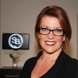 Meet your Posher, Joy